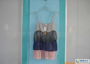 青島日韓外貿服裝批發女士原單尾貨庫存小背心吊帶衫_二手設備轉讓_世界工廠網中國產品信息庫